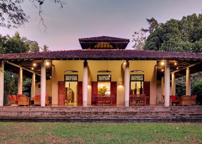 Galle District Padinnoruwa Primary image