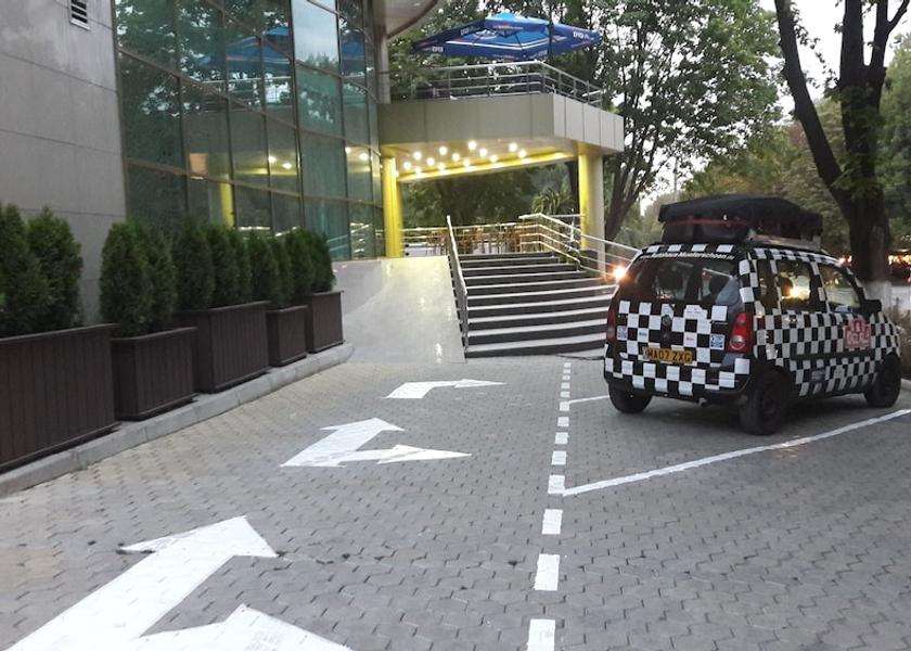  Chisinau Parking