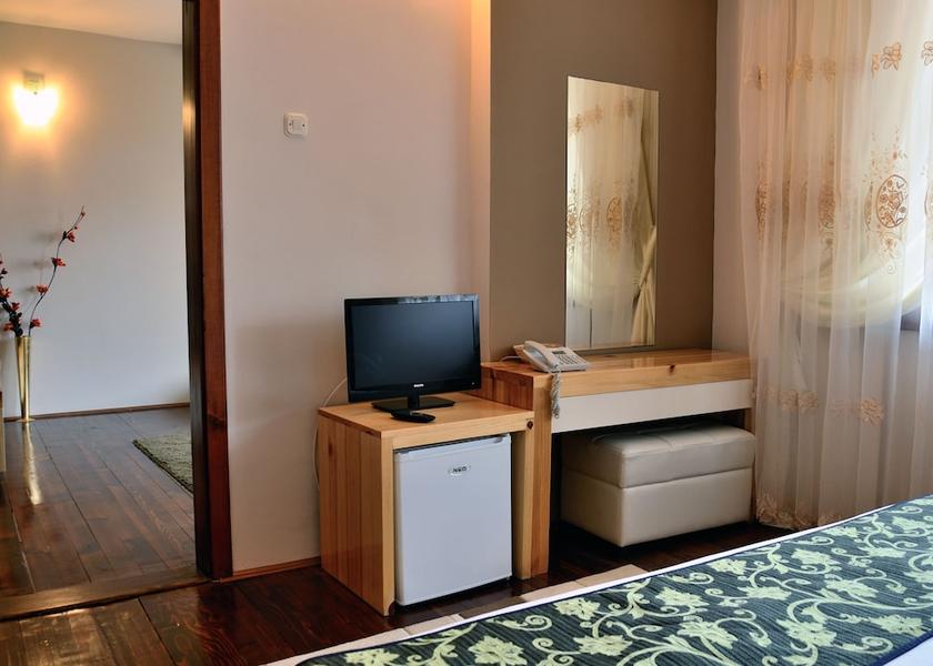  Berovo Room