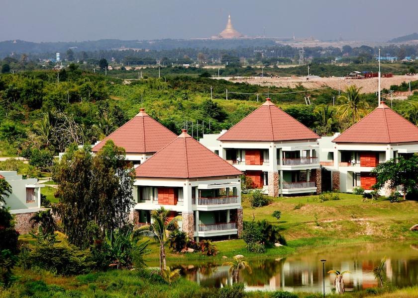 Naypyidaw Union Territory Naypyidaw Garden view