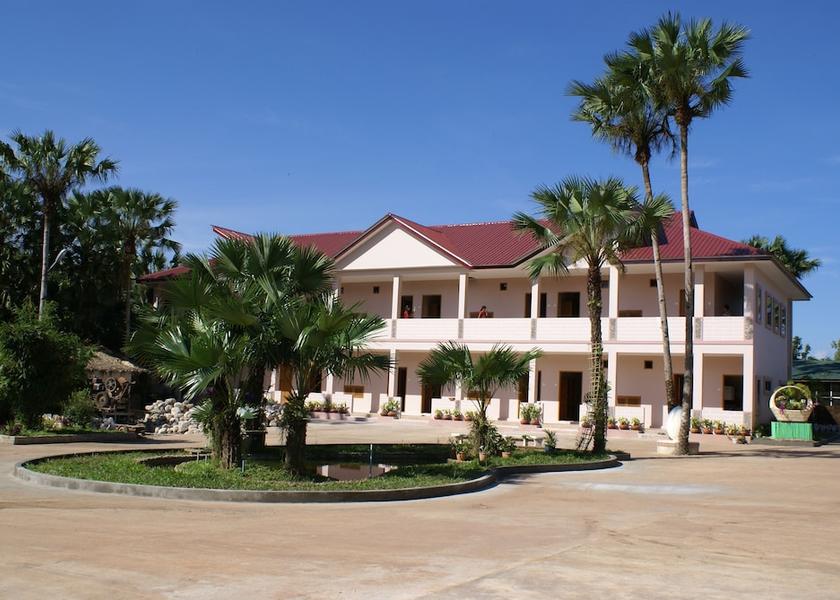 Mon State Kyaikto Facade