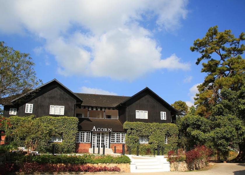 Shan State Kalaw Front of property