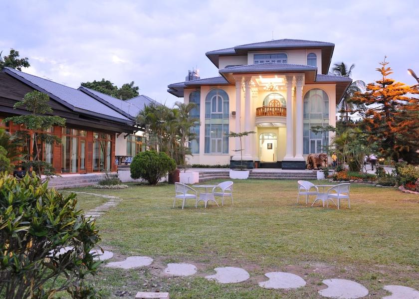 Kachin State Myitkyina Front of property