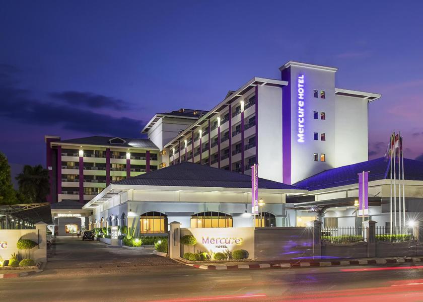  Yangon exterior view