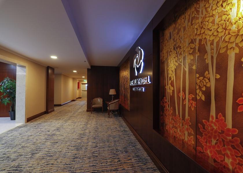  Ulaanbaatar Interior Entrance