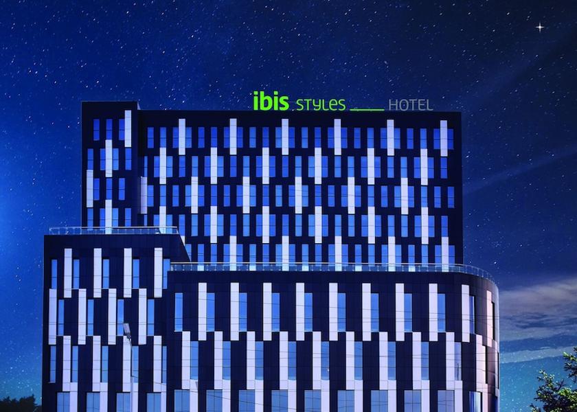  Ulaanbaatar Exterior Detail