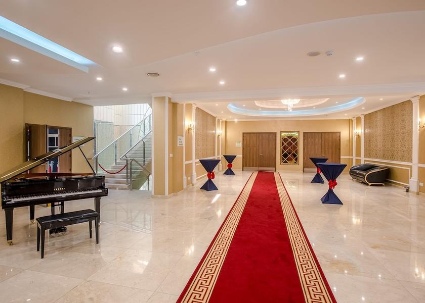  Ulaanbaatar Interior Entrance