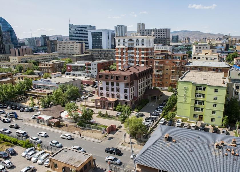  Ulaanbaatar Facade