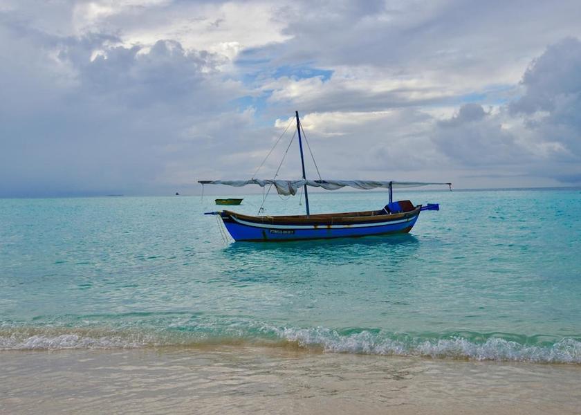 Vaavu Atoll Fulidhoo Beach