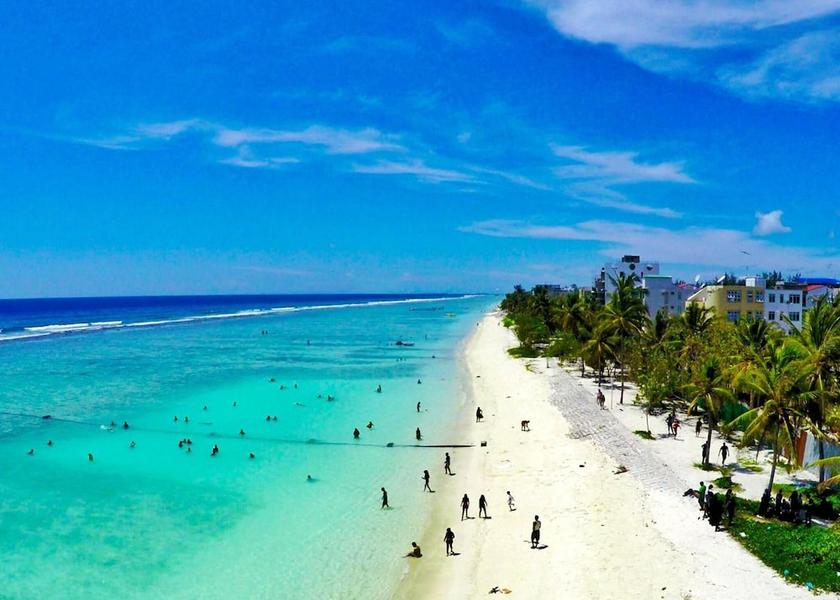 Kaafu Atoll Hulhumale Beach