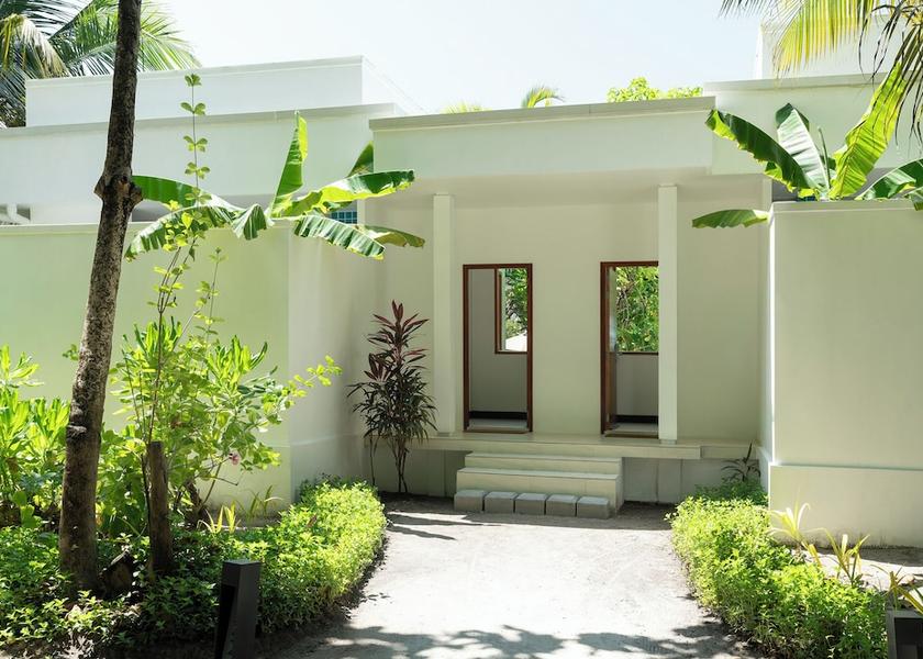 Raa Atoll Dhigali Room