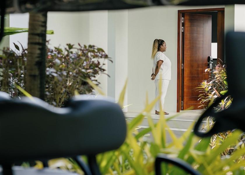 Raa Atoll Dhigali Room