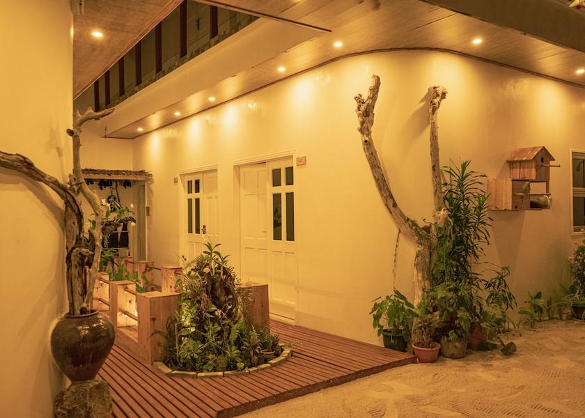 Kaafu Atoll Maafushi Front of property - evening/night