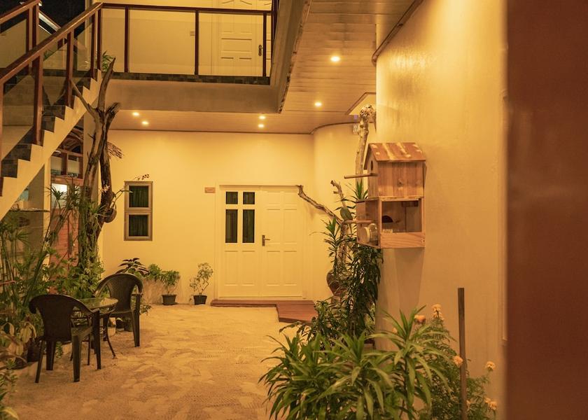 Kaafu Atoll Maafushi Courtyard