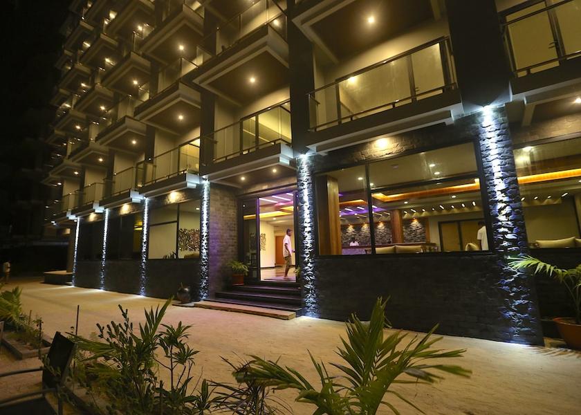 Kaafu Atoll Maafushi Facade