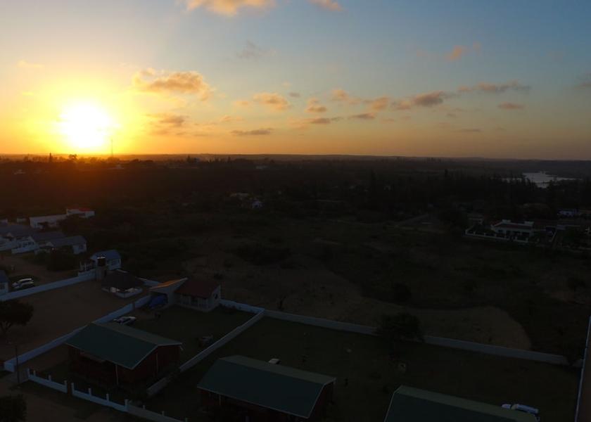  Praia do Bilene Sundeck