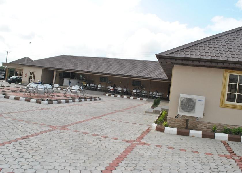 Osun Ede Courtyard