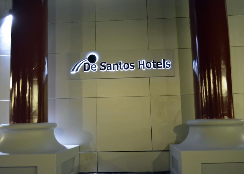  Awka Exterior Detail