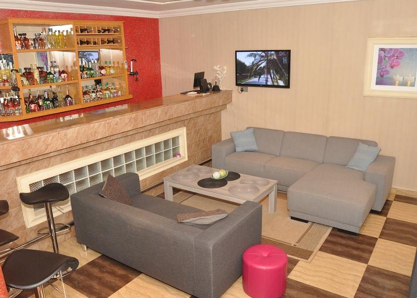 Delta Asaba Bar (on property)