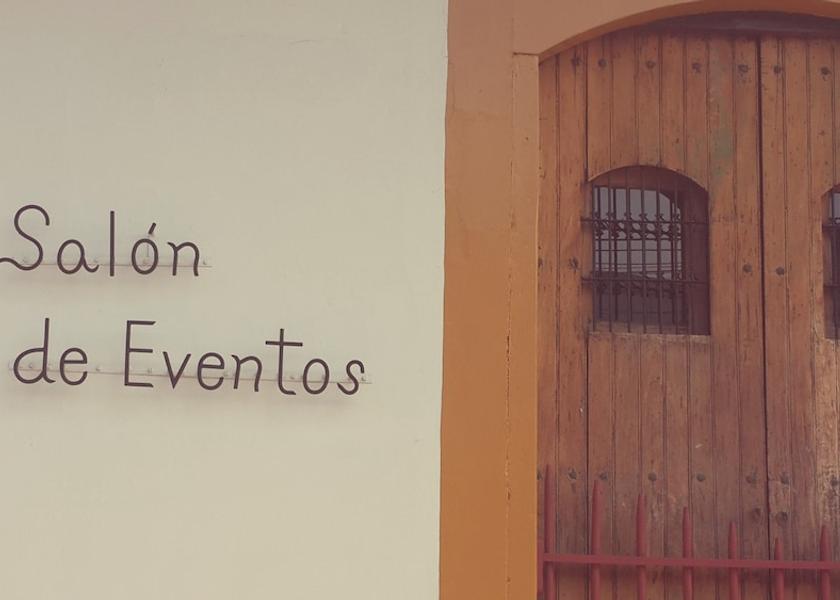 Leon (department) Leon Exterior Detail