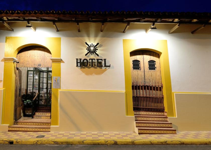 Leon (department) Leon Entrance