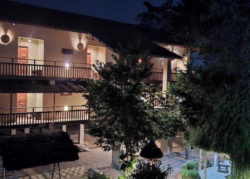 Bagmati Sauraha Room
