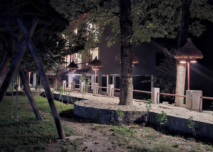 Bagmati Sauraha Exterior