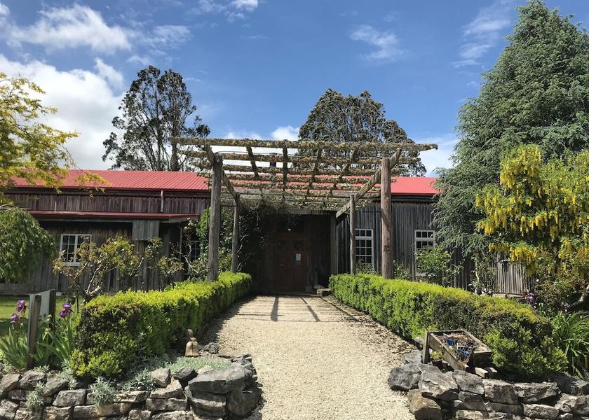 Waikato Waitomo Caves Interior Entrance
