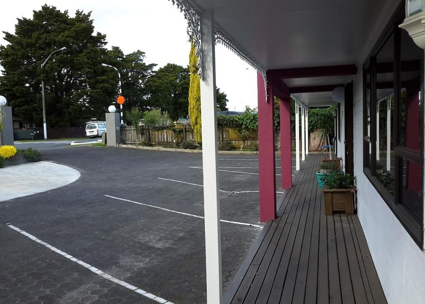Auckland Region Papakura Porch