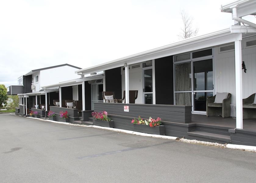 Waikato Taupō Exterior Detail