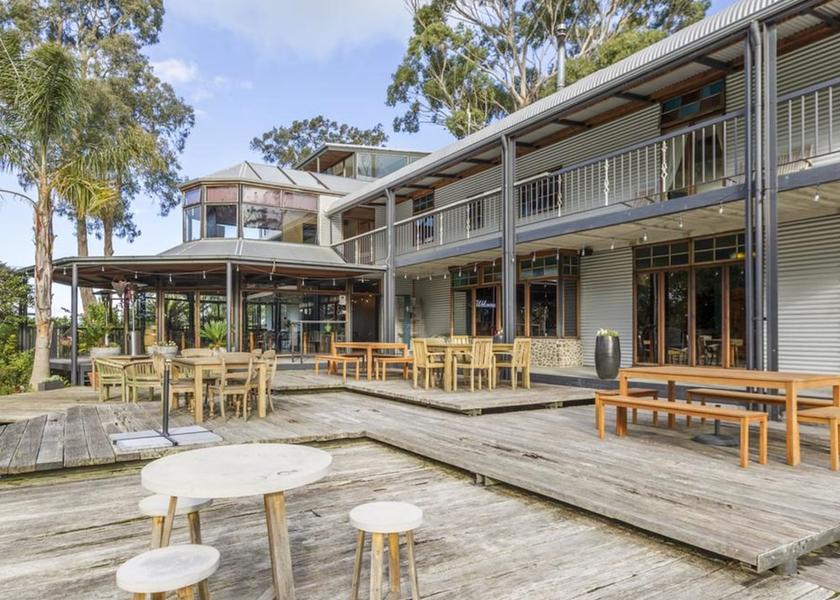 Waikato Rukuhia Outdoor Dining