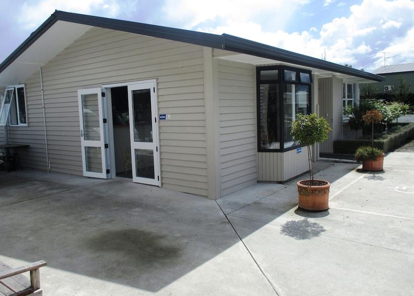 Waikato Piopio Front of property