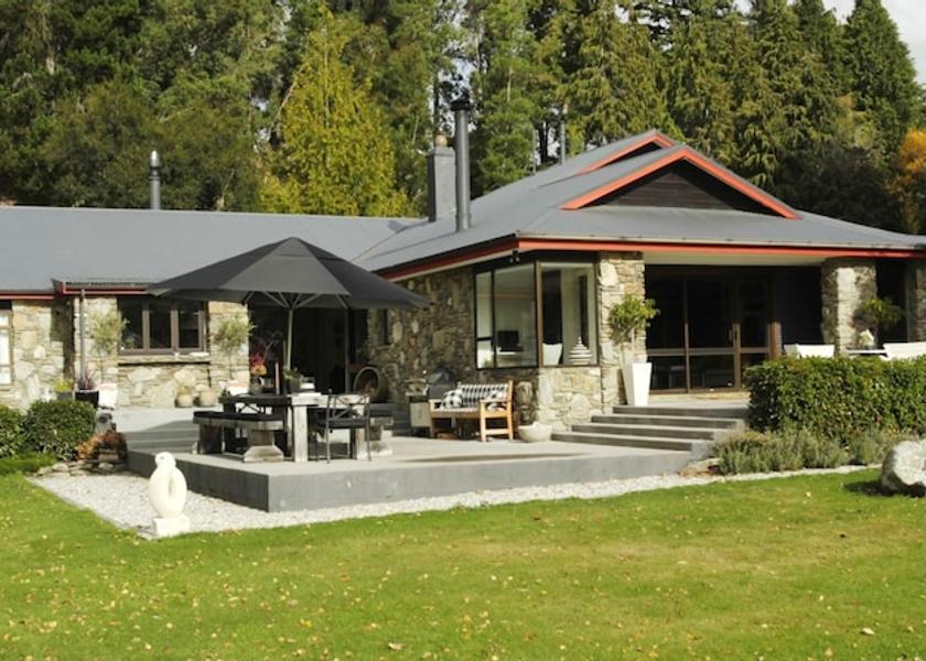 Otago Cardrona Exterior