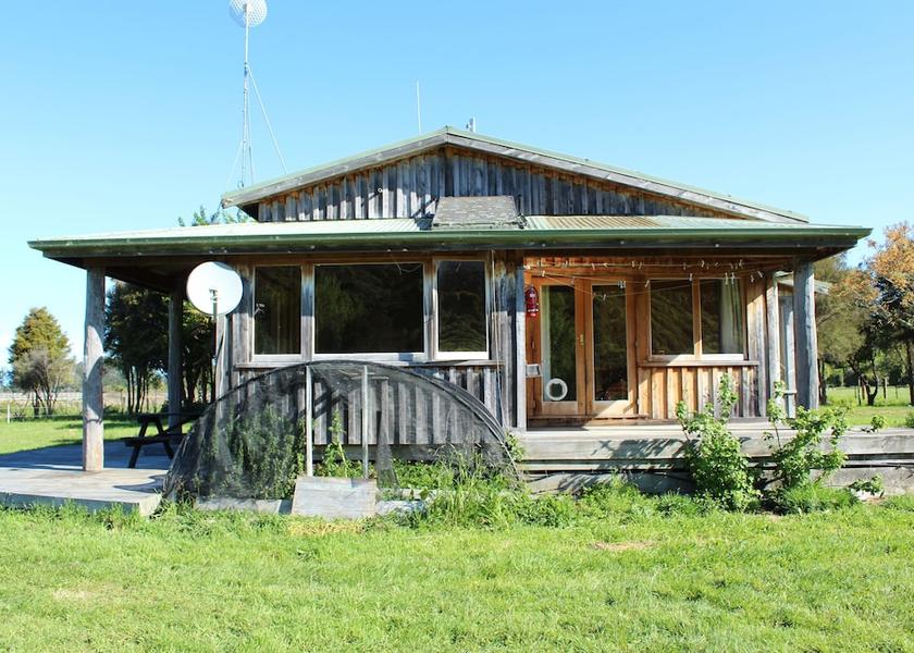 Tasman Region Marahau Front of property
