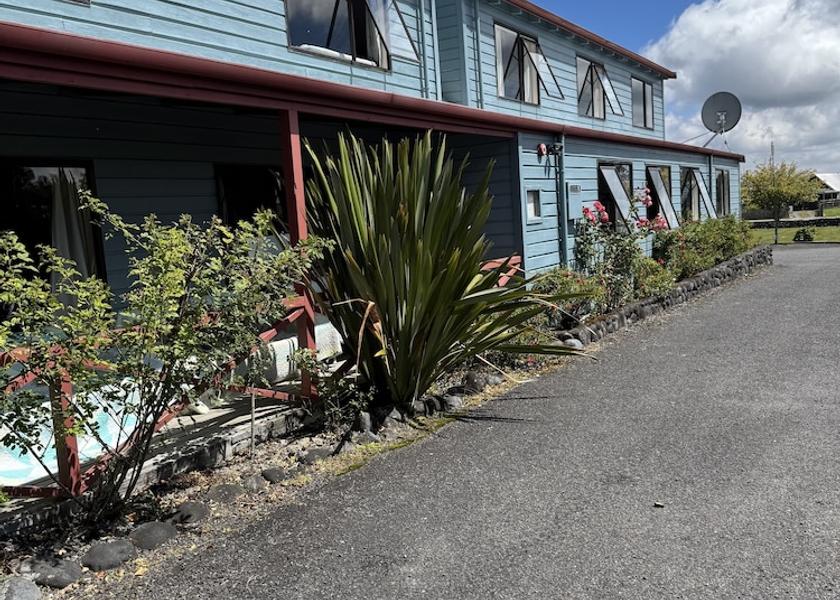 Manawatū-Whanganui National Park Front of property