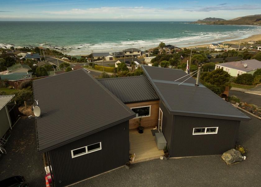 Otago Kaka Point Facade