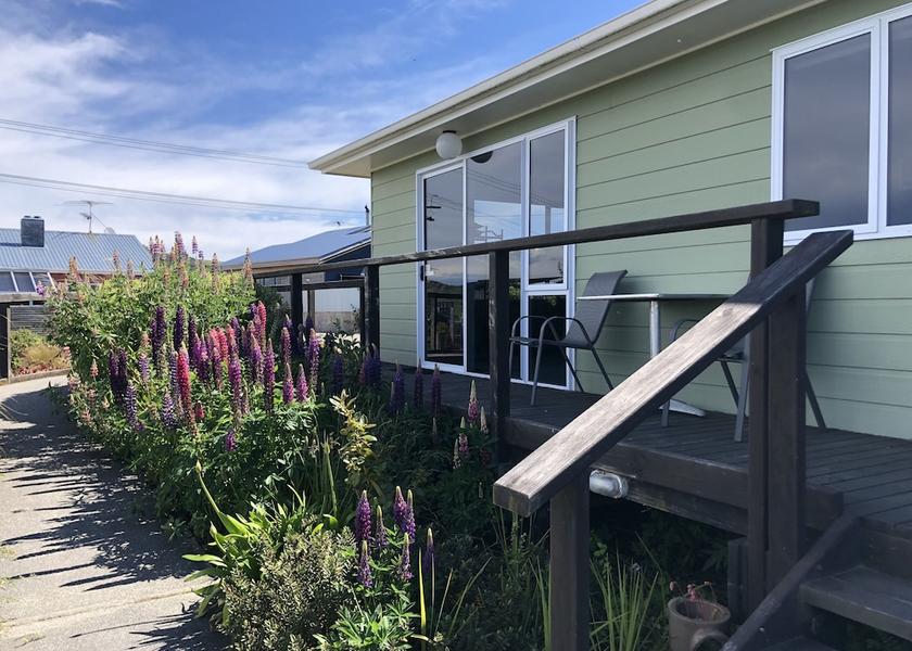 Otago Kaka Point Exterior Detail