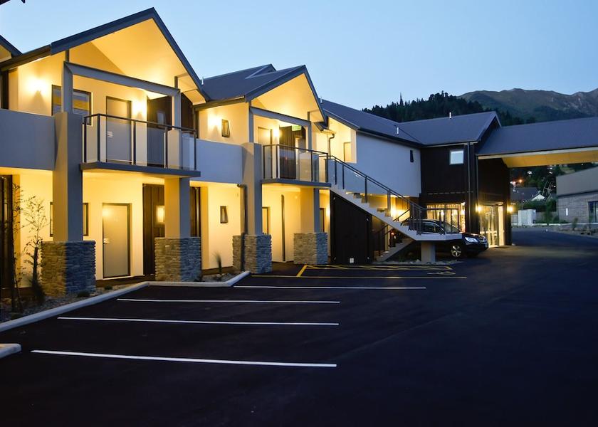 Canterbury Hanmer Springs Parking