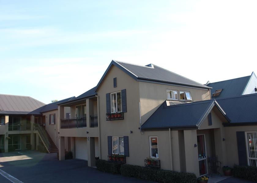 Canterbury Akaroa Front of property