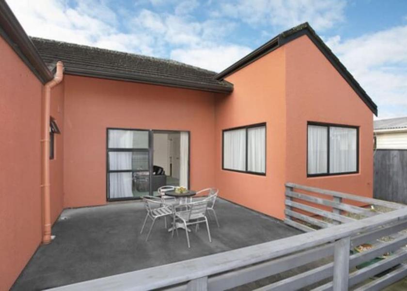 Manawatū-Whanganui Palmerston North Terrace/patio