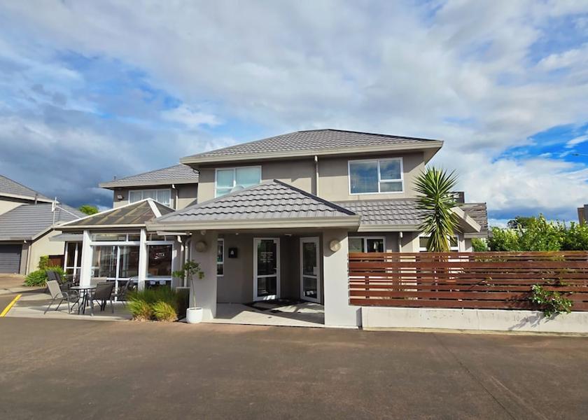 Manawatū-Whanganui Palmerston North Front of property