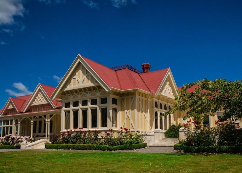 Canterbury Oamaru Facade