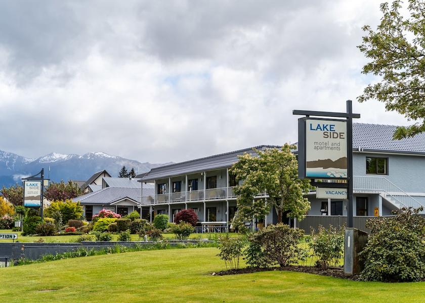 Southland Te Anau Exterior