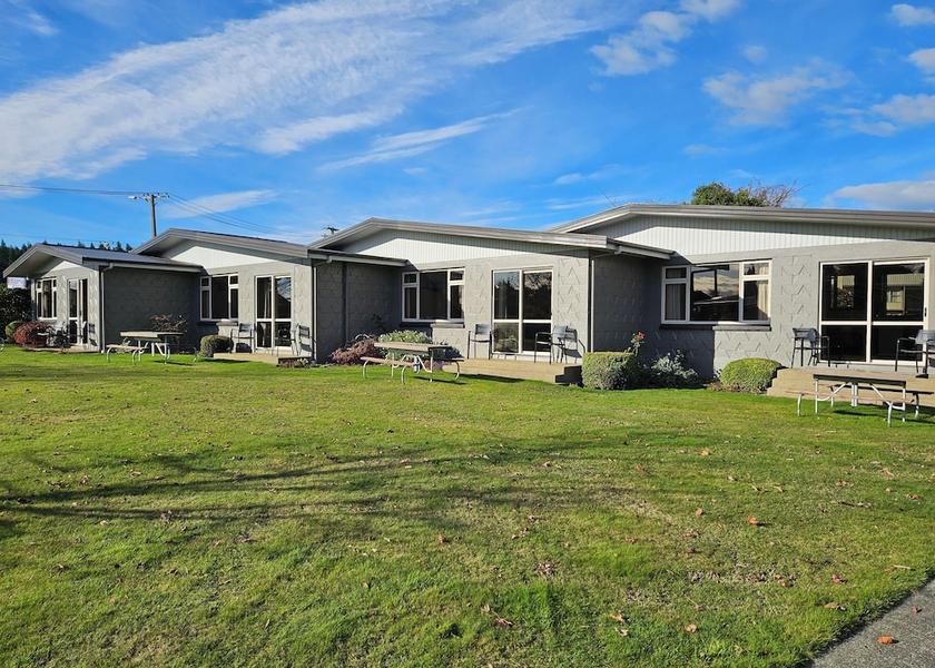 Southland Te Anau Exterior