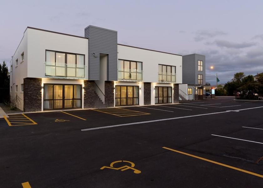 Canterbury Christchurch Exterior Detail