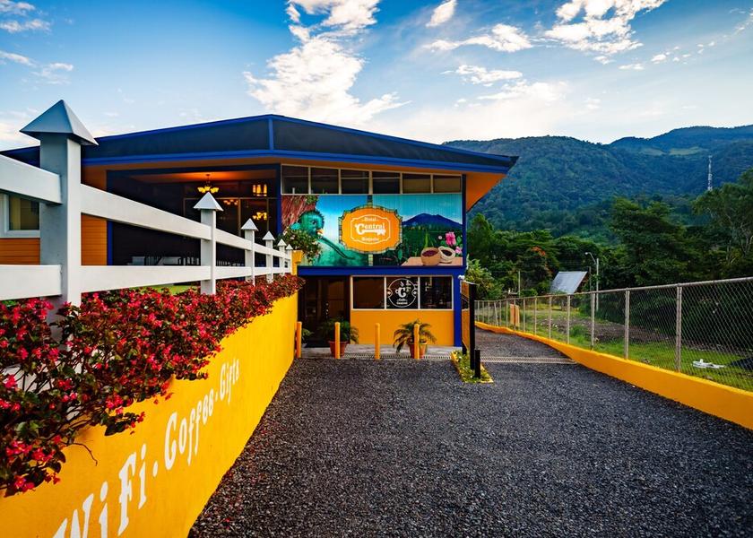 Chiriqui Boquete Entrance