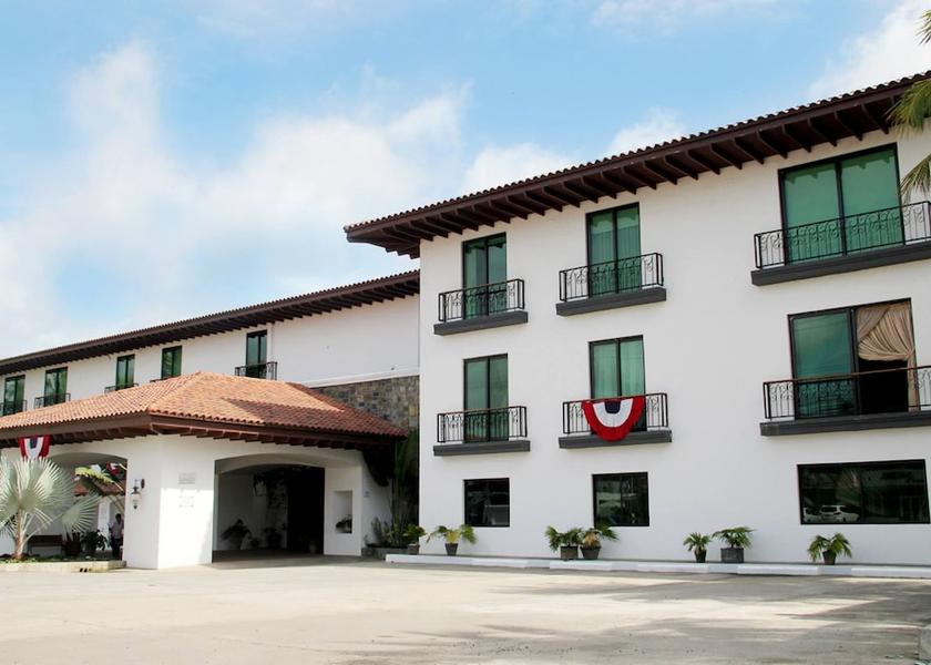 Veraguas Santiago Exterior Detail