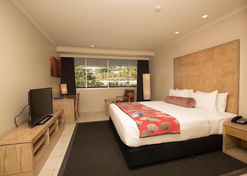  Port Moresby Room