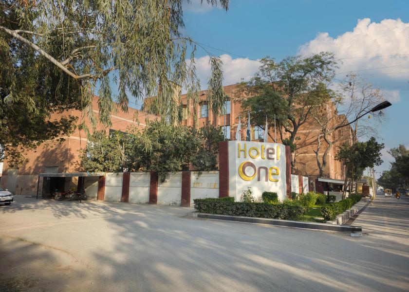 Punjab Faisalabad Hotel Exterior