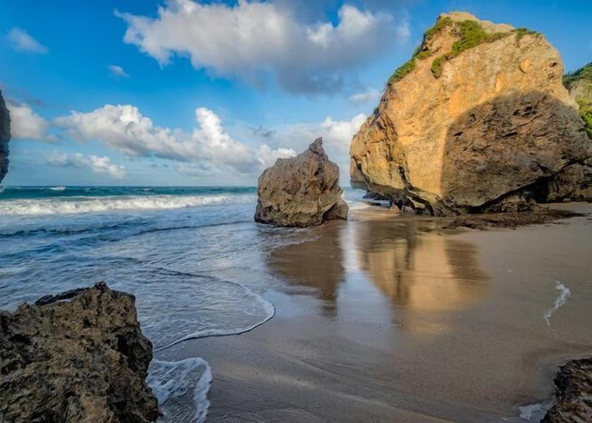  Aguadilla Beach